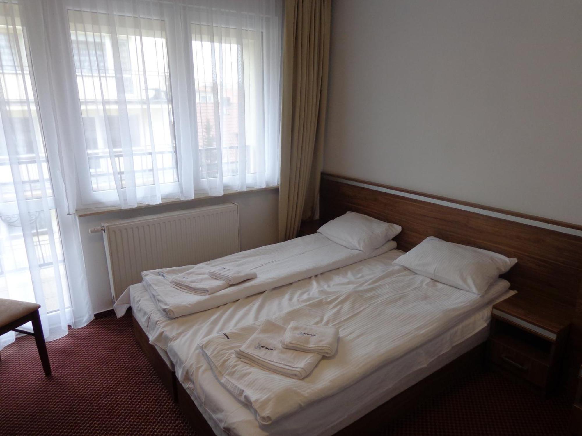 Adamar Jastrzebia Gora Bed and Breakfast Rum bild