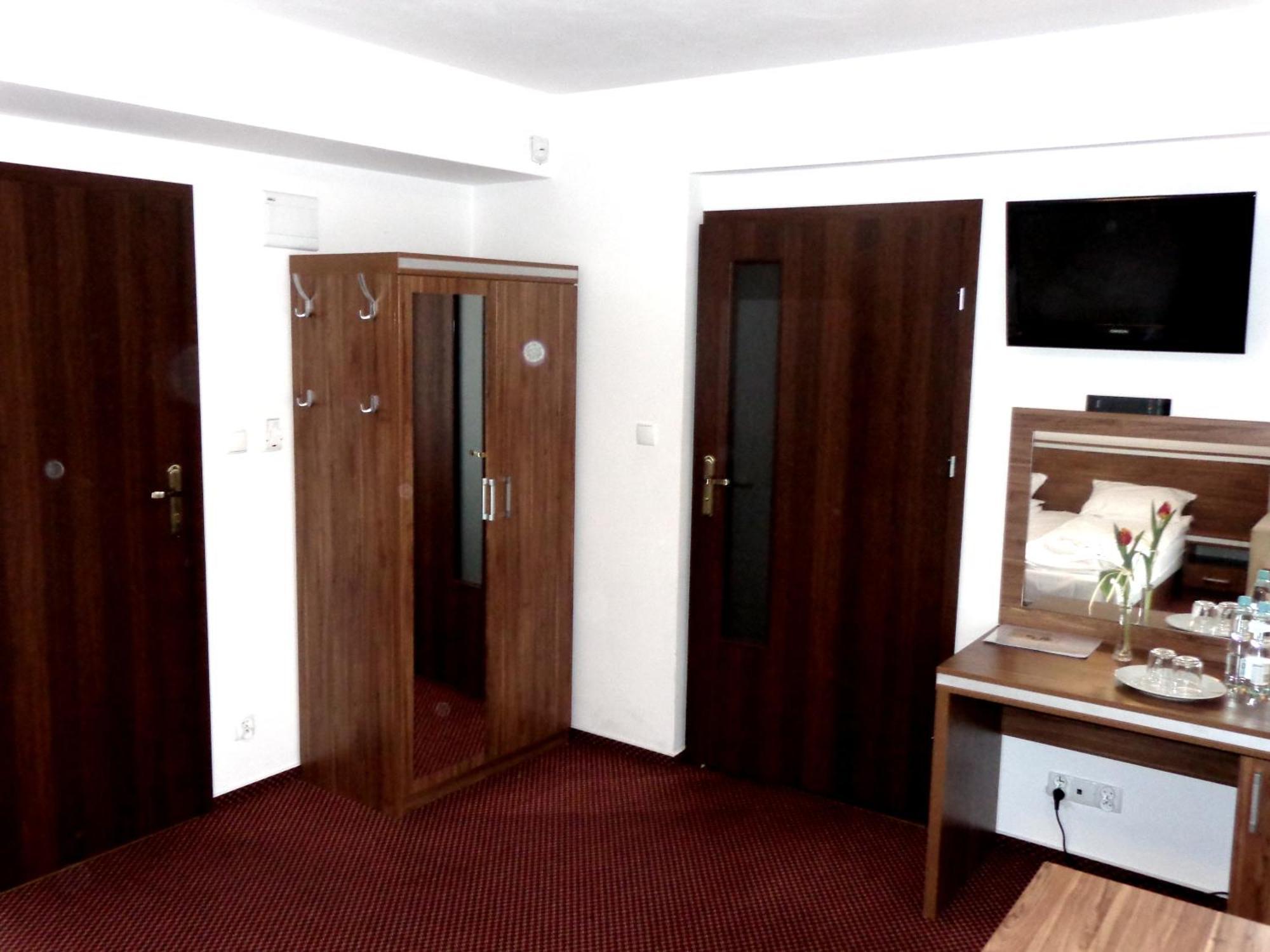 Adamar Jastrzebia Gora Bed and Breakfast Rum bild