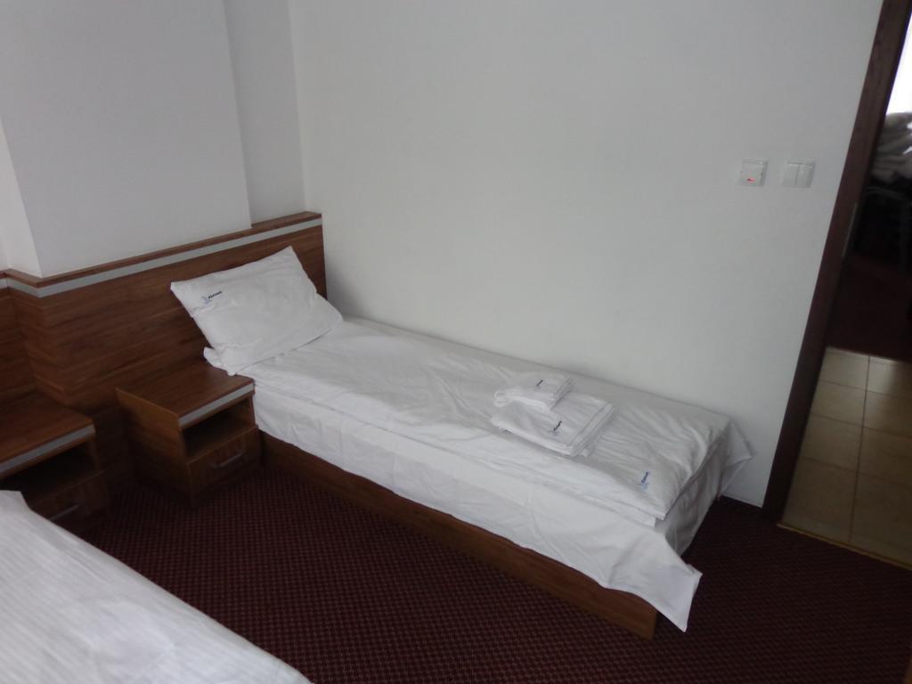Adamar Jastrzebia Gora Bed and Breakfast Rum bild