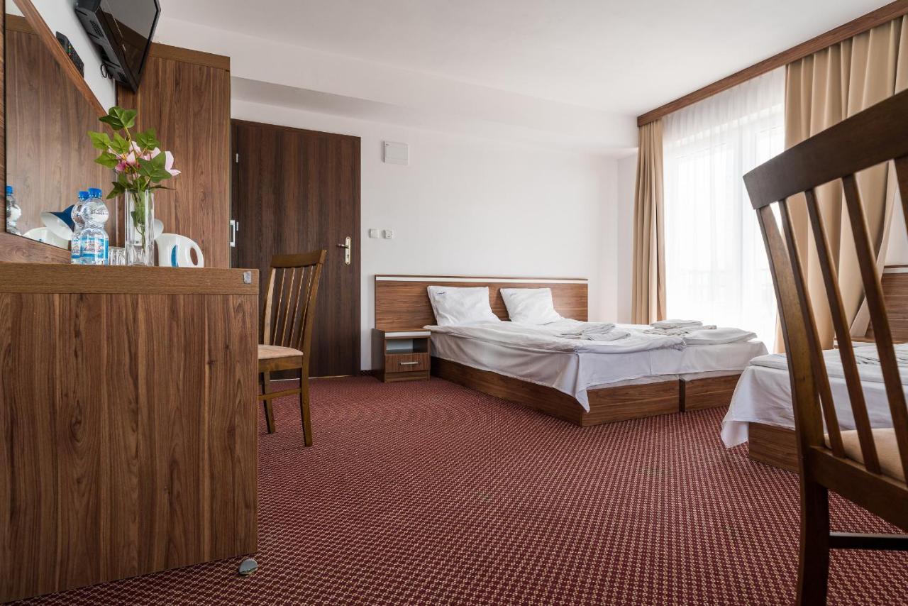 Adamar Jastrzebia Gora Bed and Breakfast Exteriör bild