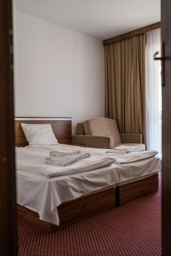 Adamar Jastrzebia Gora Bed and Breakfast Exteriör bild